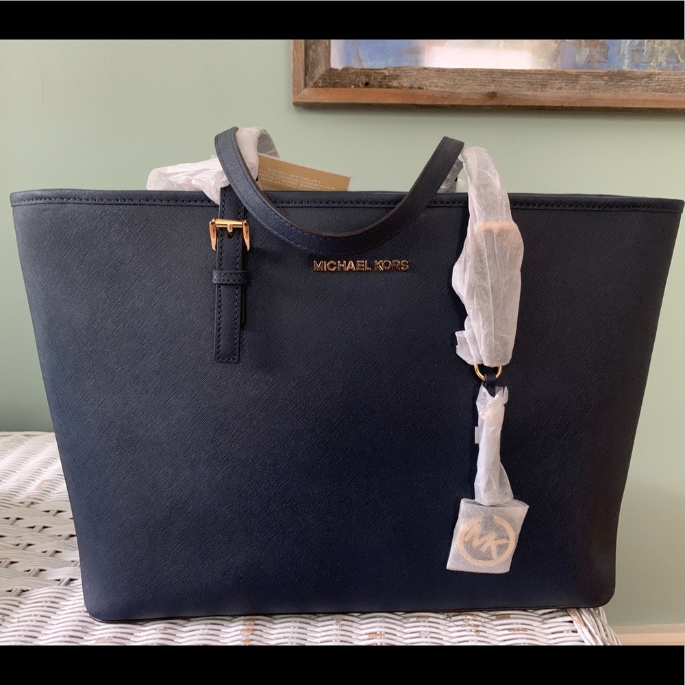 Michael Michael Kors Jet Set Travel leather tote